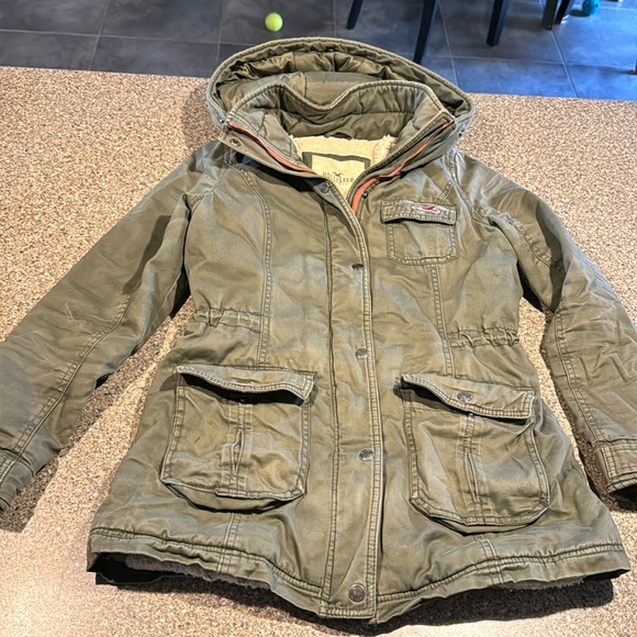 Hollister Jackets & Blazers - Hollister military cargo sherpa parka jacket